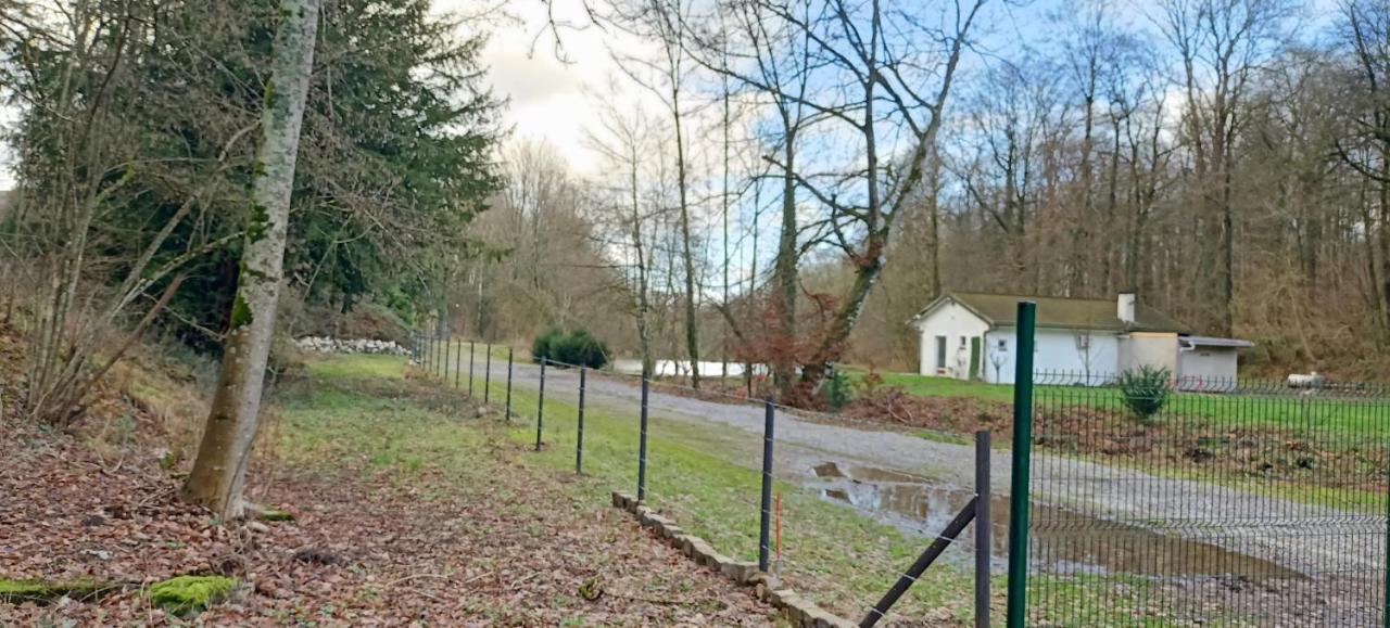 Deux Etangs Poissonneux Au Milieu Des Bois Avec Gite Moderne, La Halte Des Deux Lacs Rosée 外观 照片
